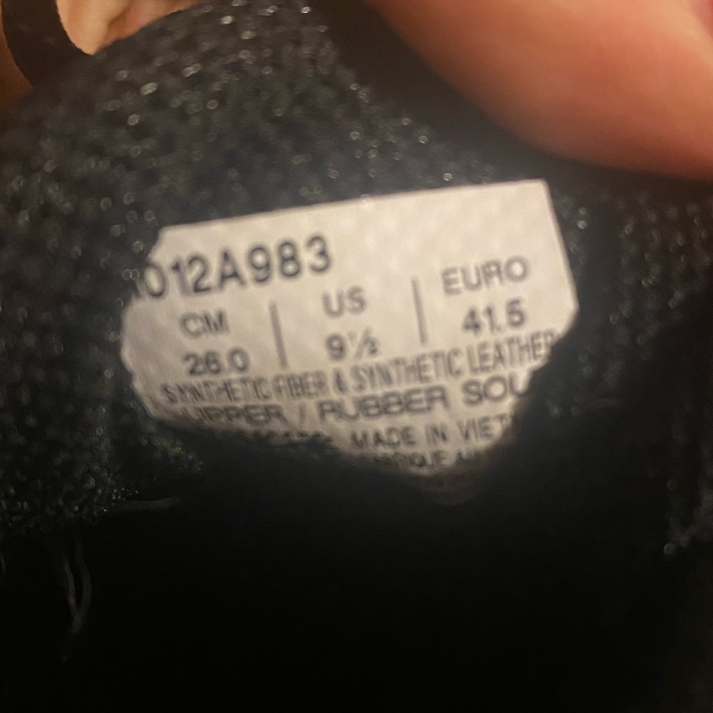 Asics - Picture 9 of 9